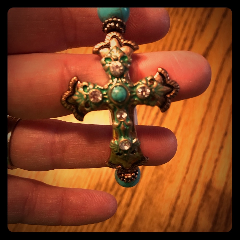 Stretch cross bracelet